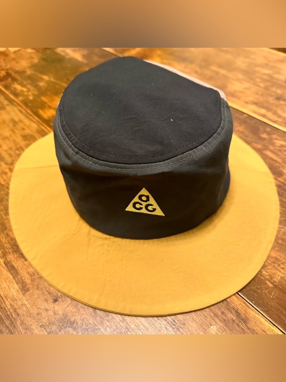 Nike ACG Brim/Bucket Hat